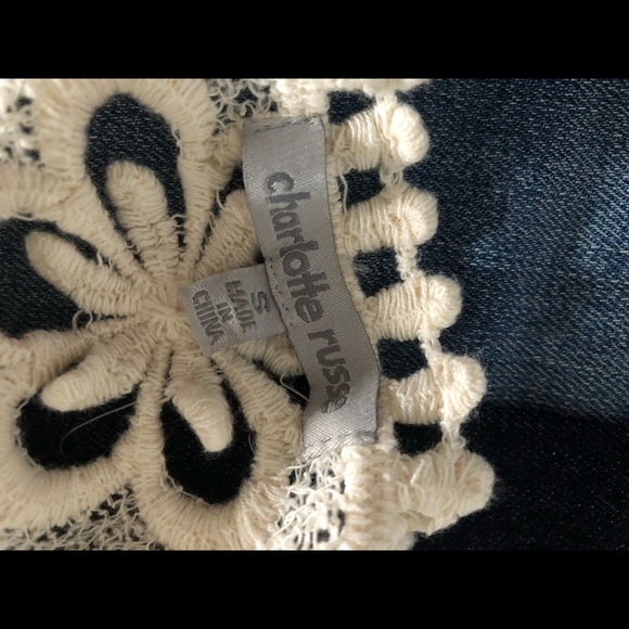 Charlotte Russe crocheted crop sweater - Picture 4 of 4